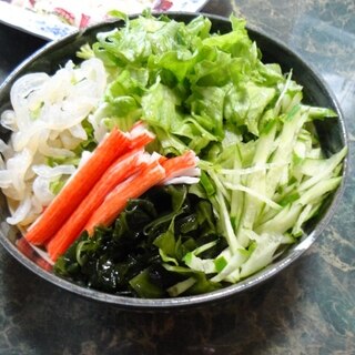 黄身おろしの冷やしラーメン